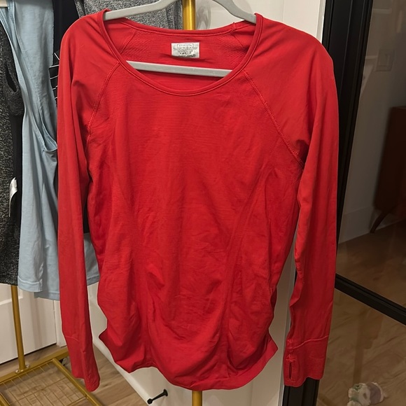 Athleta Momentum Long Sleeved Shirt Clover Berry/Cherry Red Size XL - Picture 4 of 7